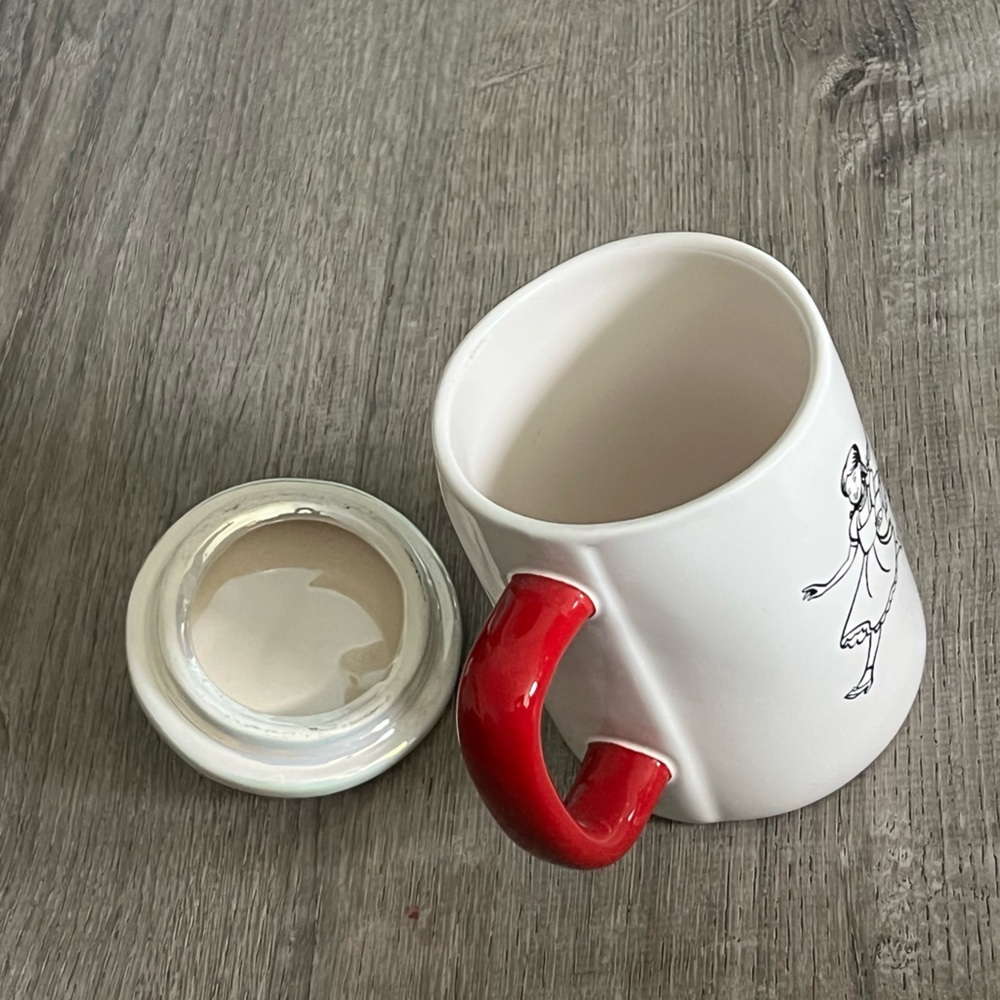 Rae Dunn Wizard of Oz Mug with Ruby Slippers Lid Topper - Picture 3 of 4